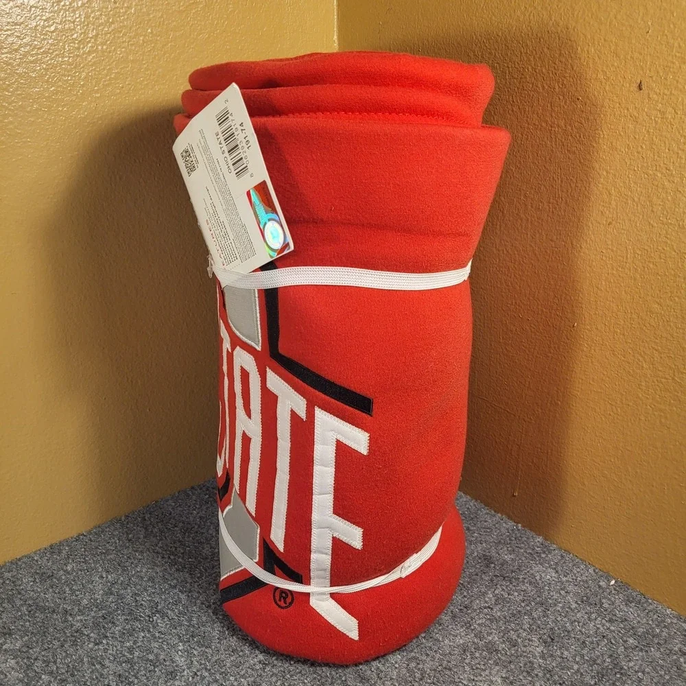 Ohio State Buckeyes NCAA Unisex Micro Raschel Red Throw Blanket (84